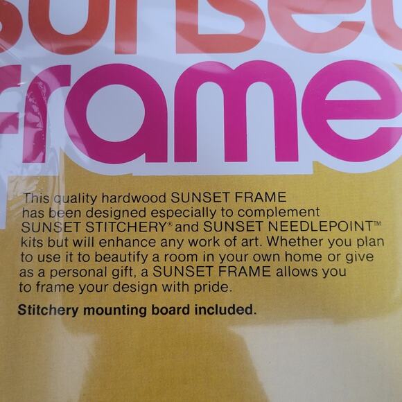 Vintage NIP 9x12 Sunset Frame for Sunset Needlepoint & Sunset Stitchery - Picture 5 of 7